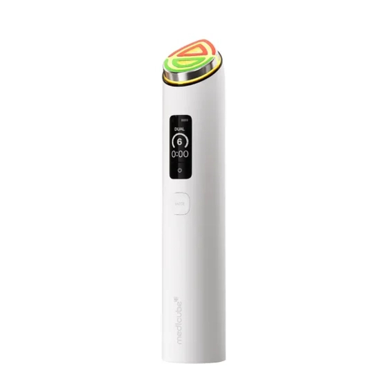 Medicube AGE-R Booster Pro X2 White advanced face care device 